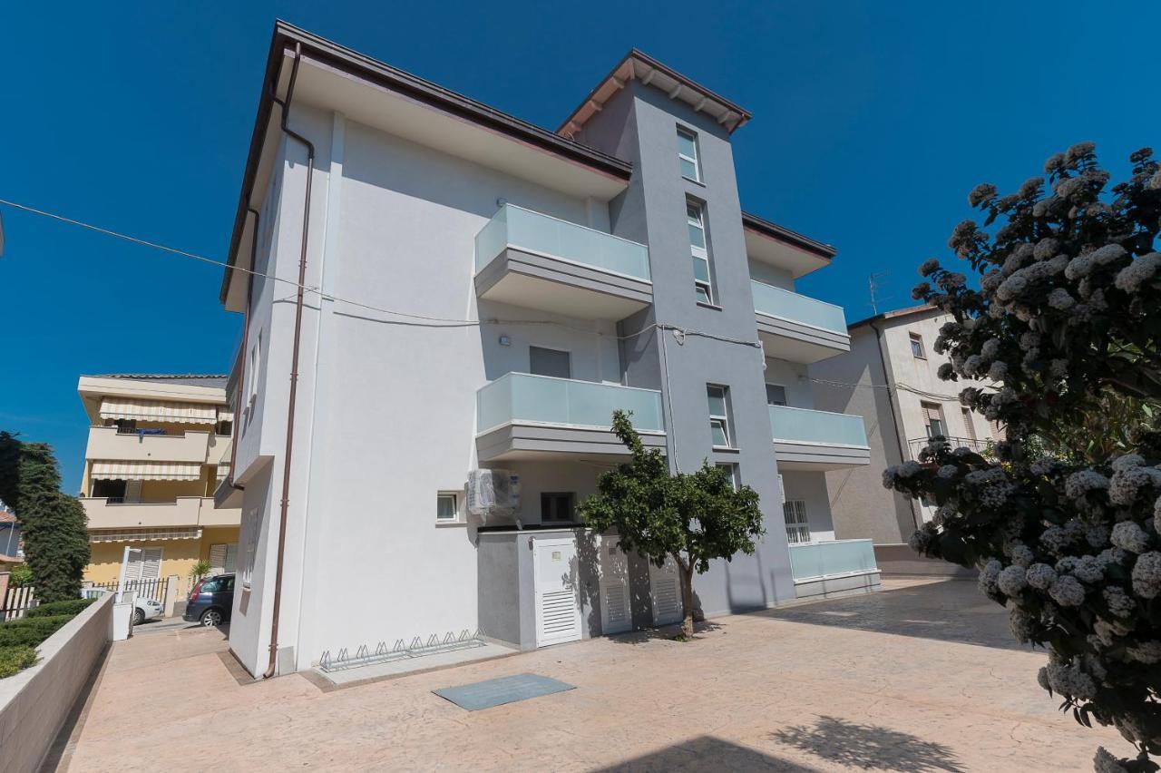 Pineta del Mare Alba Adriatica Exterior foto